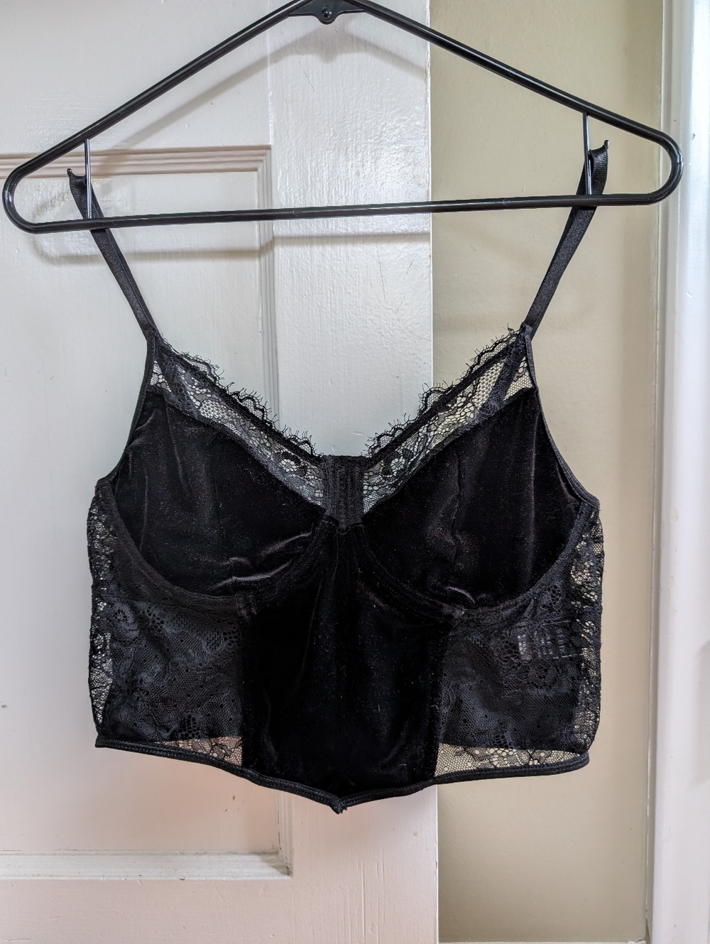Black Lace-Trim Velvet Bralette Cropped Top Size L